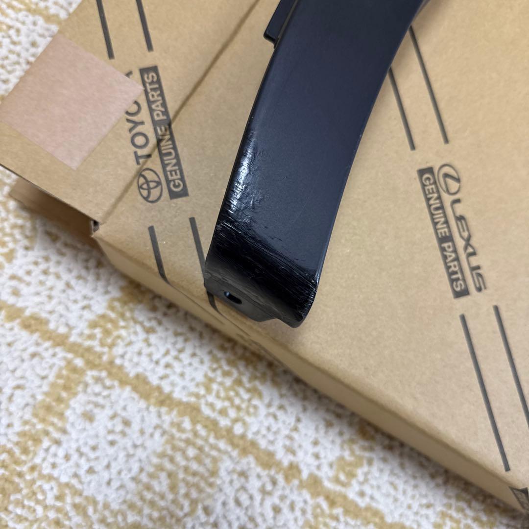 プリウス60フェンダーアーチモール(Gグレード)