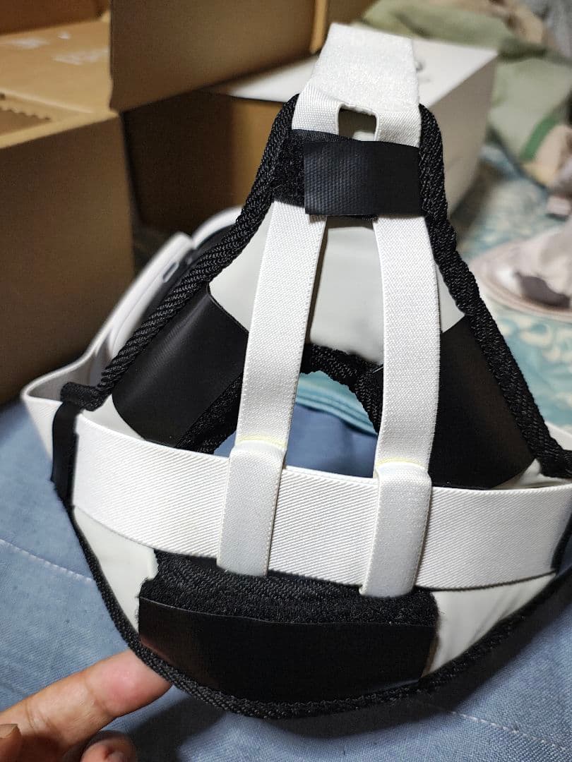 Quest3 128GB バッテリー付きストラップ付属