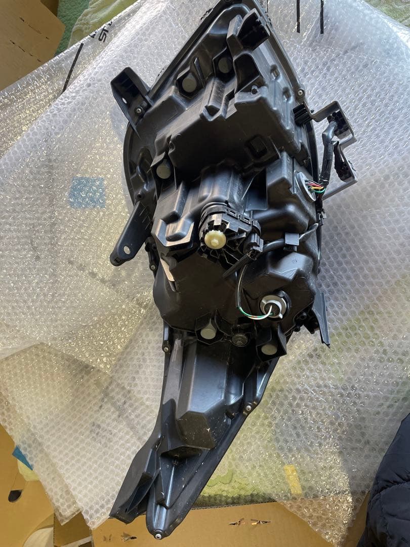 80系後期　ノア　純正　左ヘッドライト