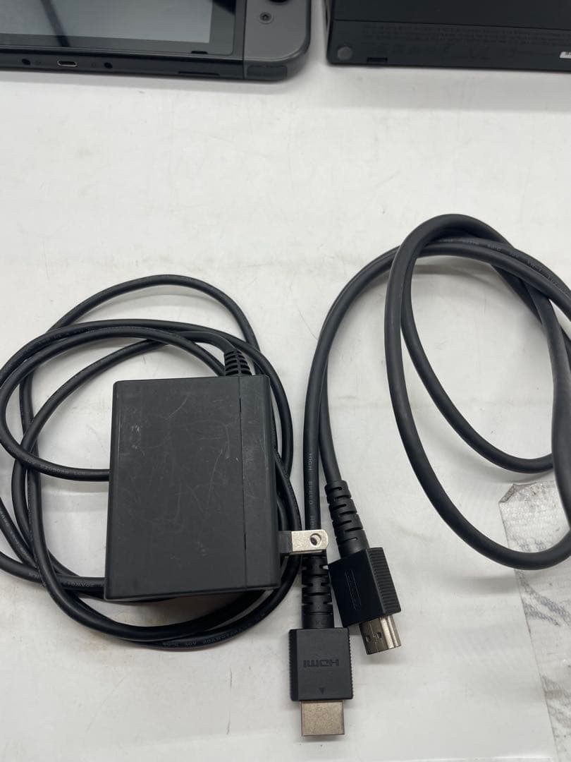 Nintendo Switch 本体　Joy-Con グレー 2020年製