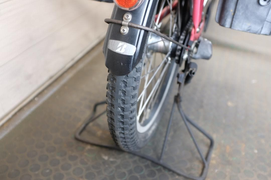 電動自転車ブリヂスト　アシスタ　20インチ　3段　8.7Ah充電器あり