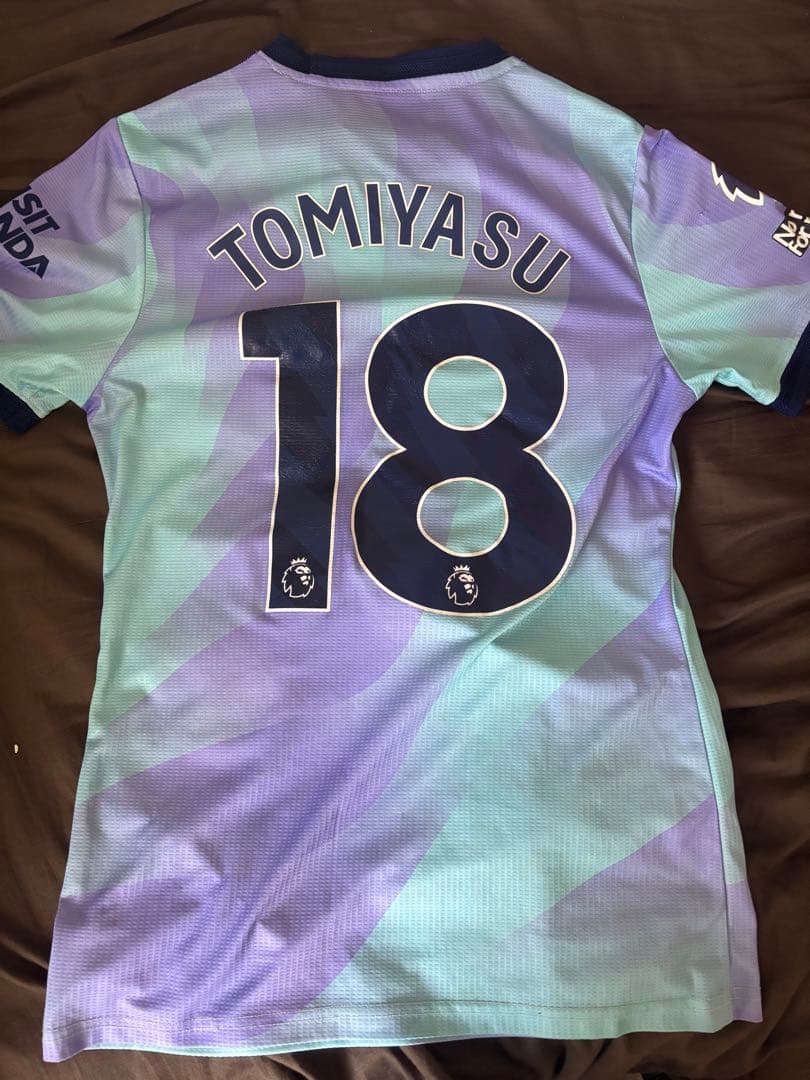 アーセナル 3rd ユニフォーム 冨安選手