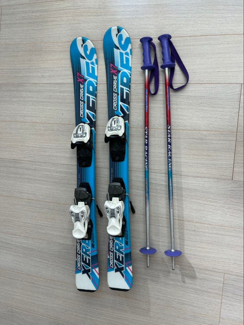 スキーセット　板90cm ブーツ・ポール付き