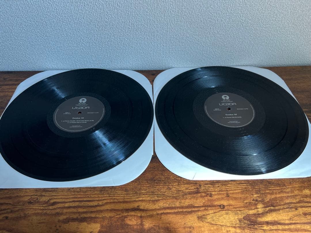 宇多田ヒカル　UTADA EXODUS '04 2枚組レコード