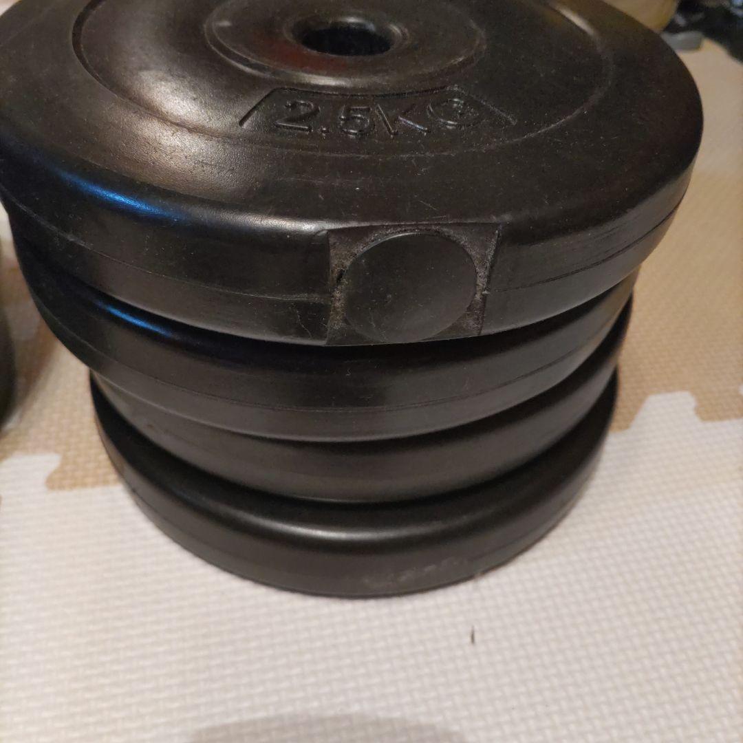 ウエイトプレートとバーベルロッドセット