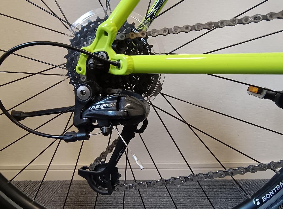 【超美品】クロスバイク TREK 7.4FX トレック　定価8.8万円