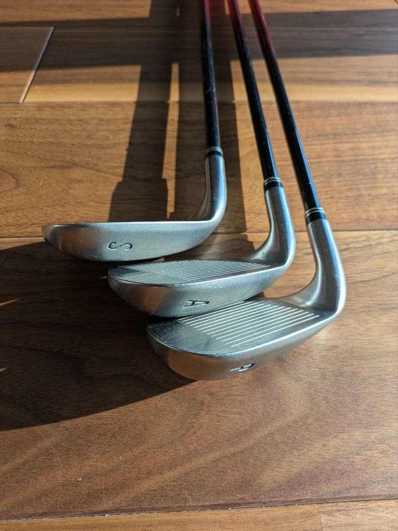 【美品】XXIO ゼクシオクラブセット キャディバッグ、備品付き