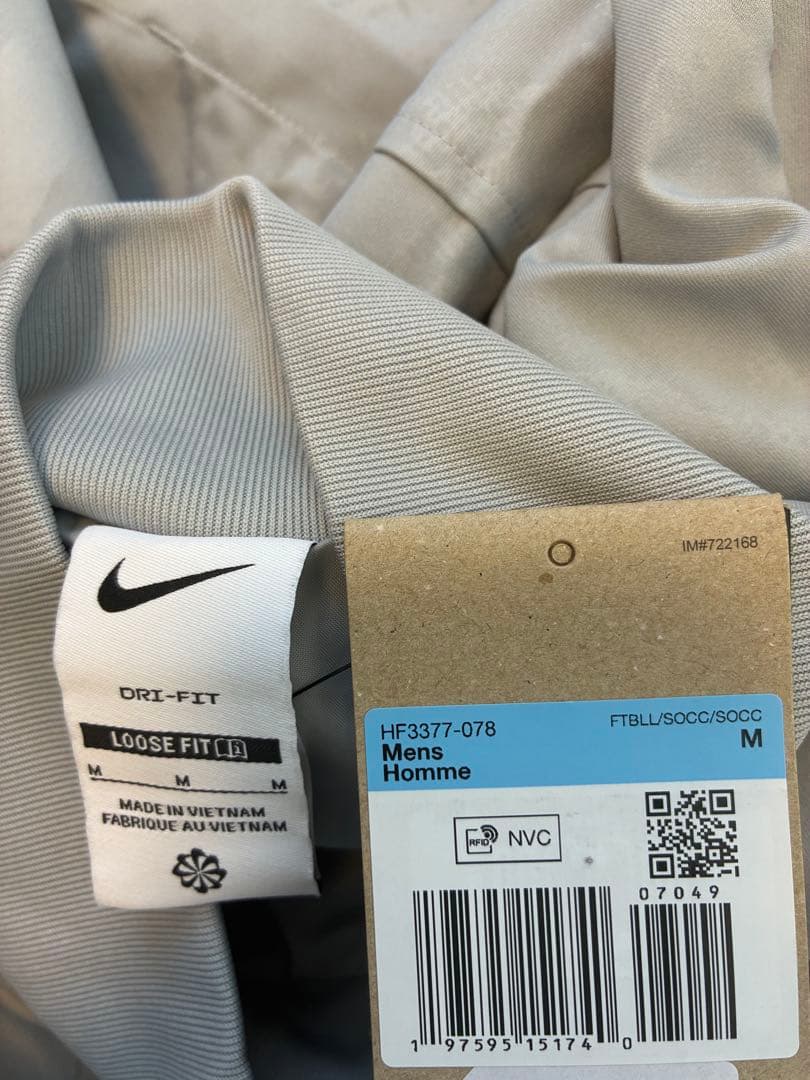 リバプール アンセムジャケット24-25 Mサイズ 完全正規品 最終値下げ