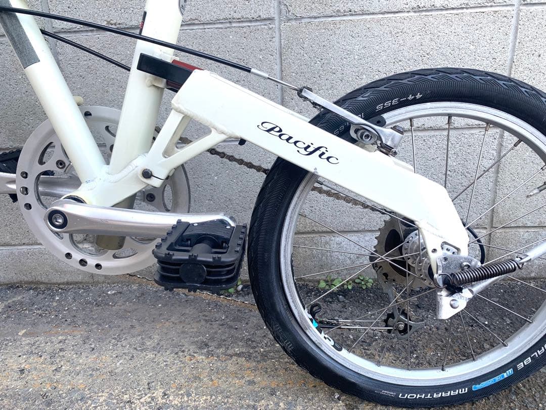 送料無料PEUGEOT折り畳み自転車SHIMANO 8速 18インチZJ8001