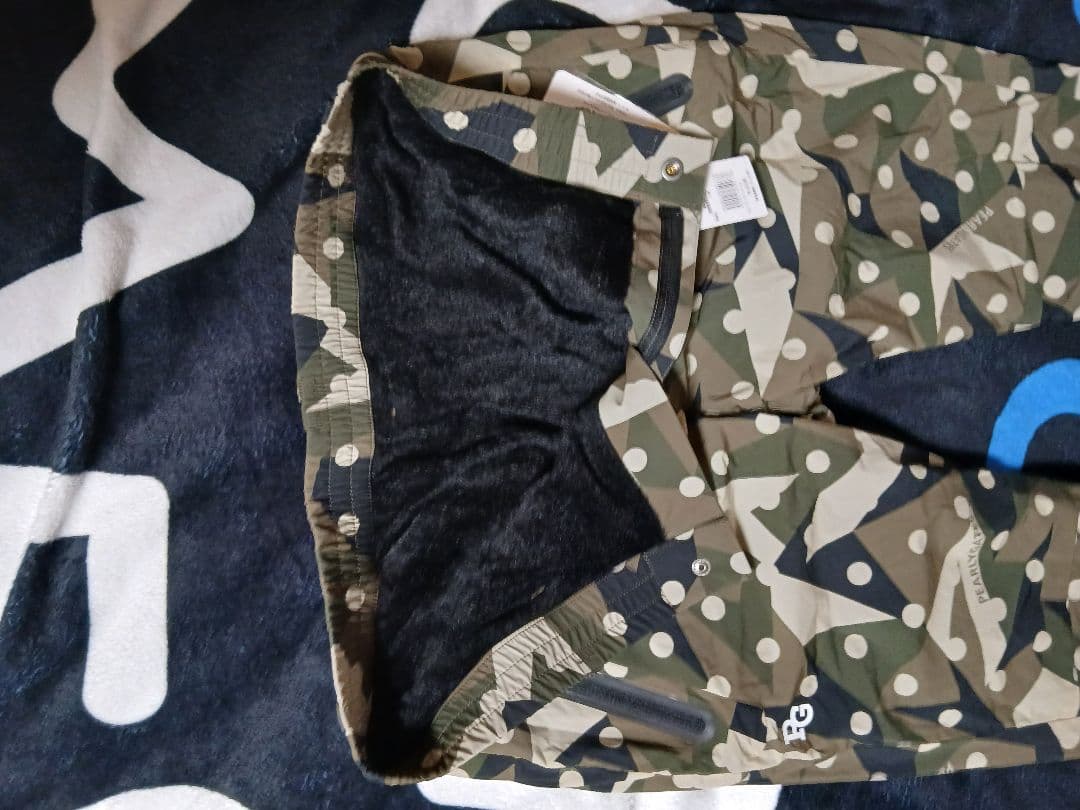 PEARLY GATES 迷彩ドットパンツサイズ4