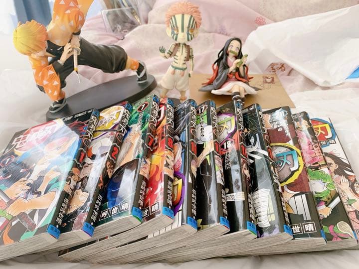 鬼滅の刃  漫画 グッズ フィギュアセット