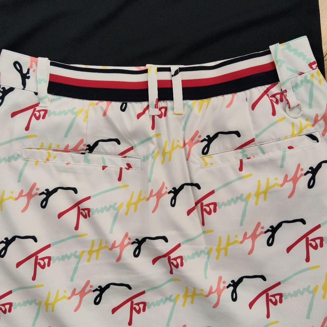   紺色シャツと白スカートセット