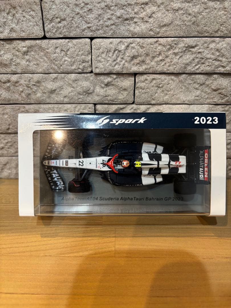 スパーク 1/43 2023 Bahrain アルファタウリ AT04 角田裕毅