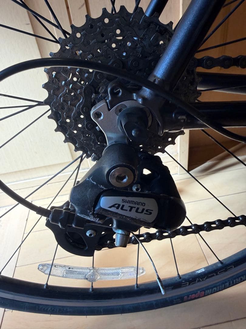 GIANT 22ESCAPE R3 ロードバイク ブラック　引取り限定