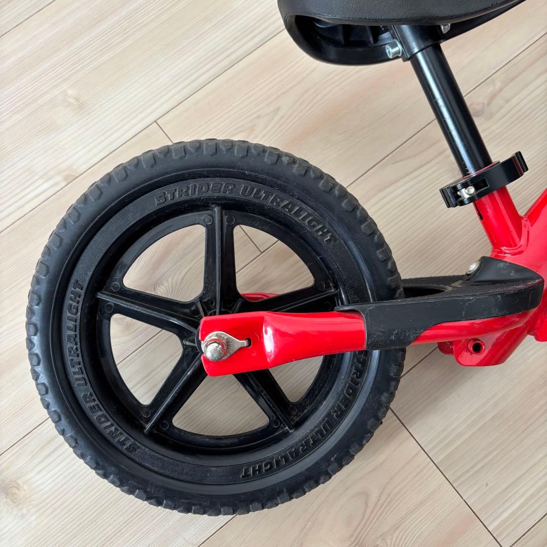 STRIDER バランスバイク レッド