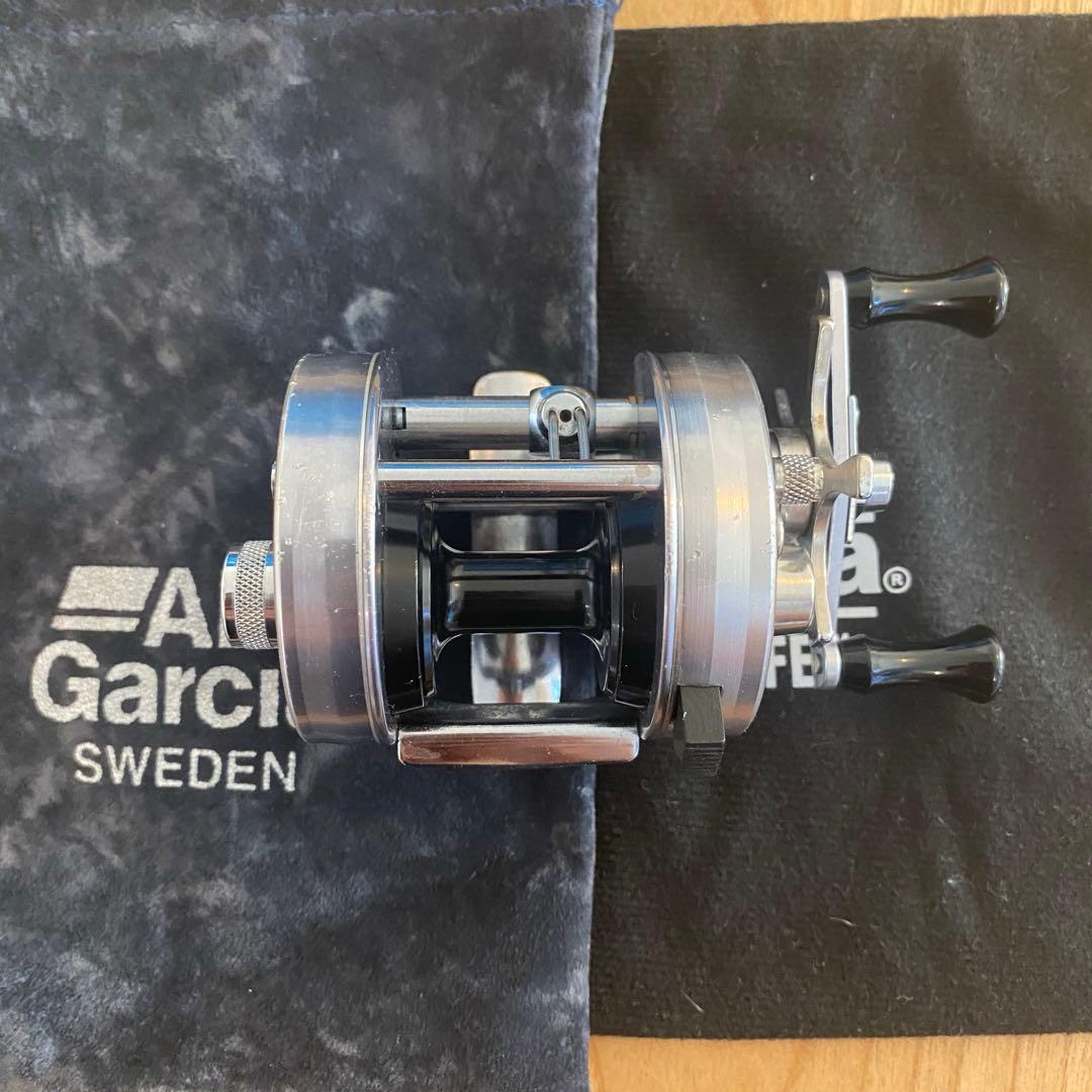 オールド　アンバサダー2500C 初期型　+ミニチュアアンバサダー2500C