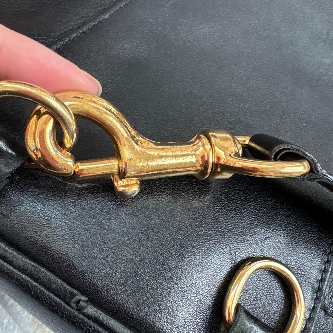 GUCCI ブラックレザーバッグ バンブーハンドル ポーチ付き