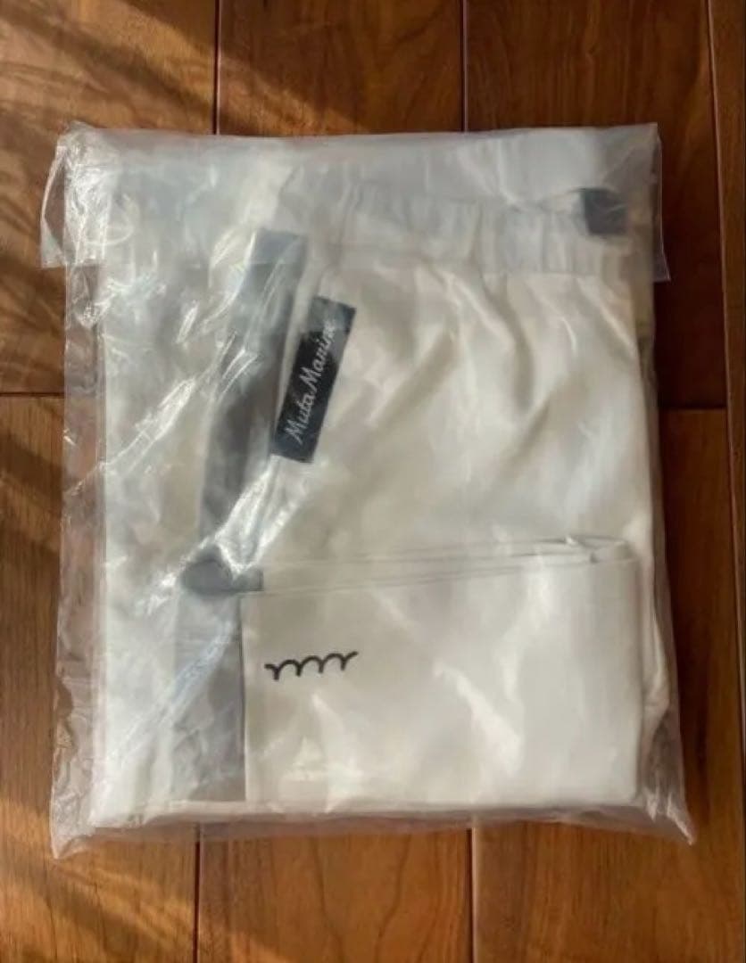 ムータマリン　上下セット　新品未開封