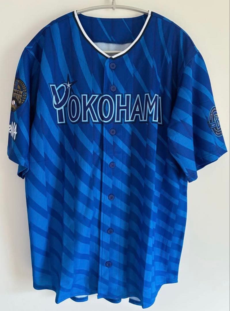 美品未着用　横浜DeNAベイスターズ　優勝日本一記念ユニフォームL