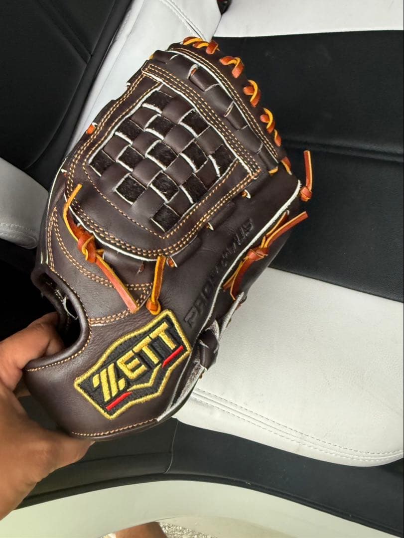 ZETT プロステイタス 源田モデル グローブ