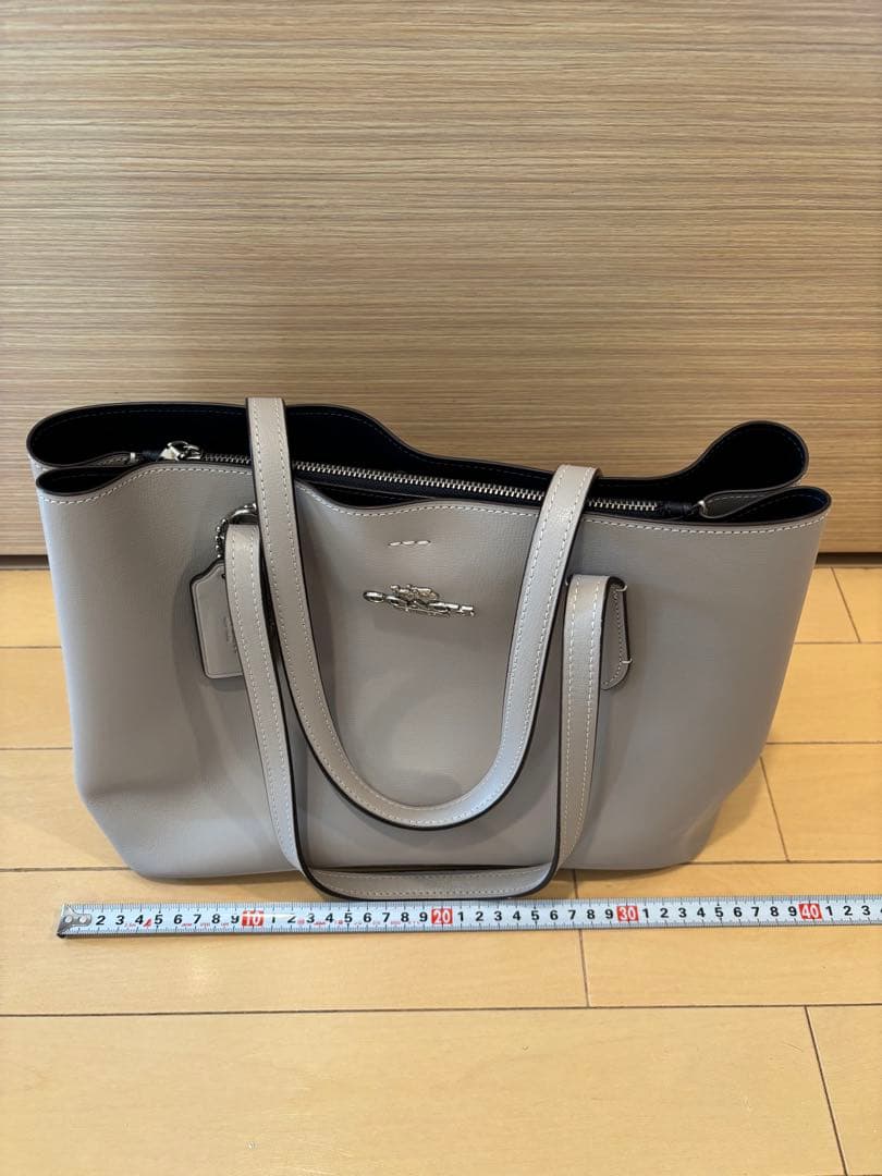 COACH グレー レザートートバッグ