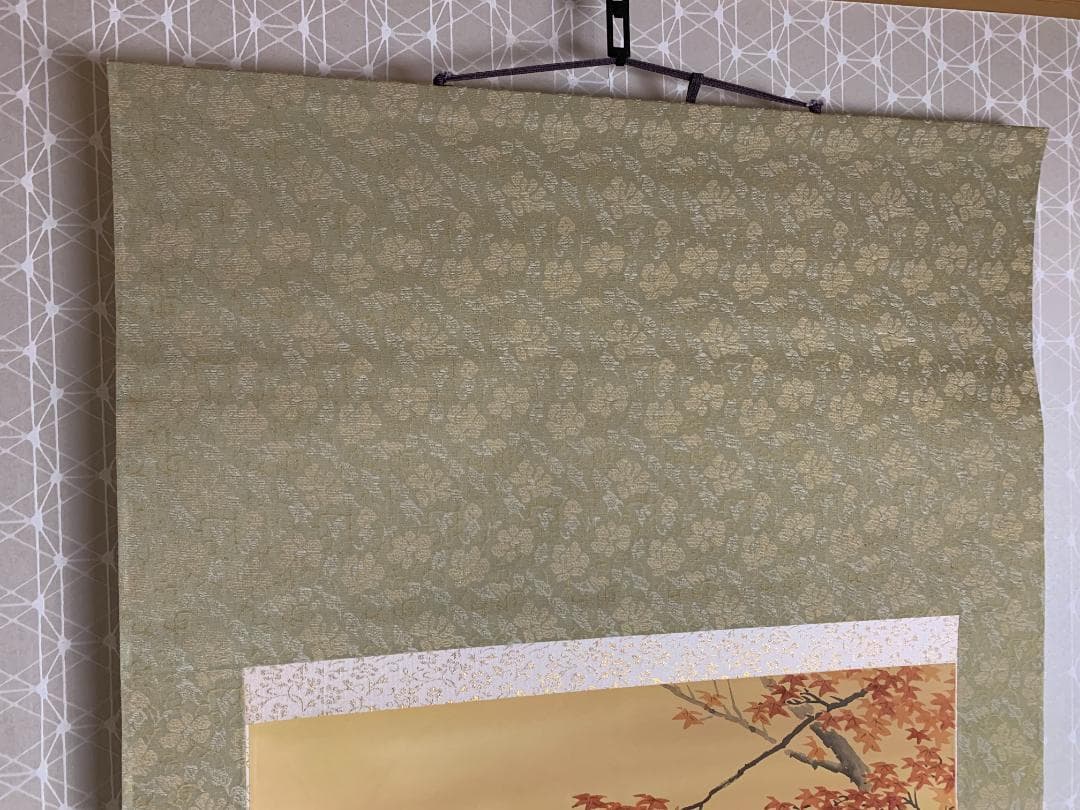 春川 楓下双鹿図 絹本 掛軸 共箱 日本画 美品 580