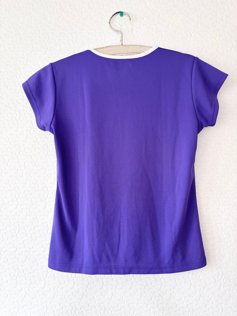 ヨネックス　ゲームシャツ　サイズＭ