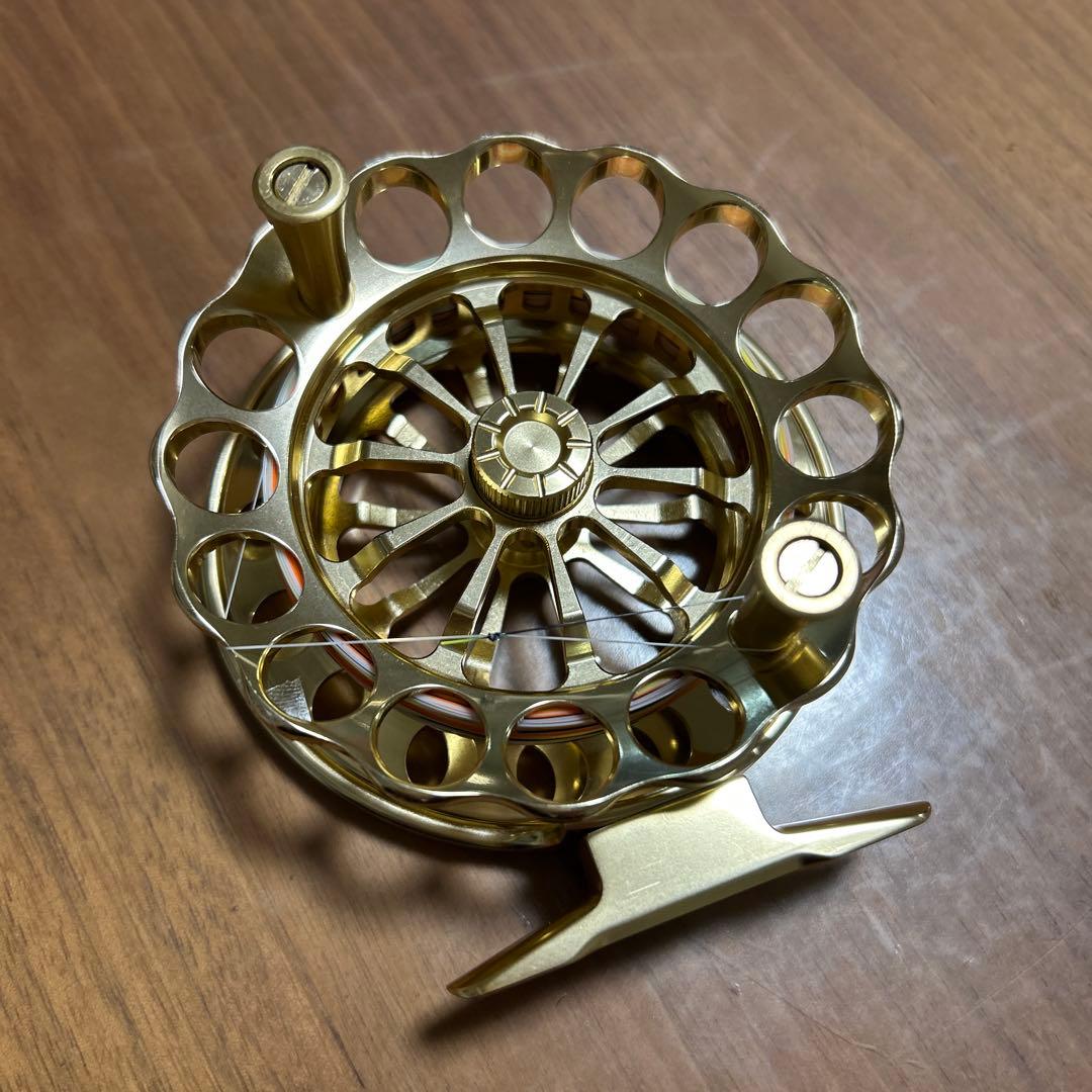 ダイワ　太鼓リール　チヌマスター90