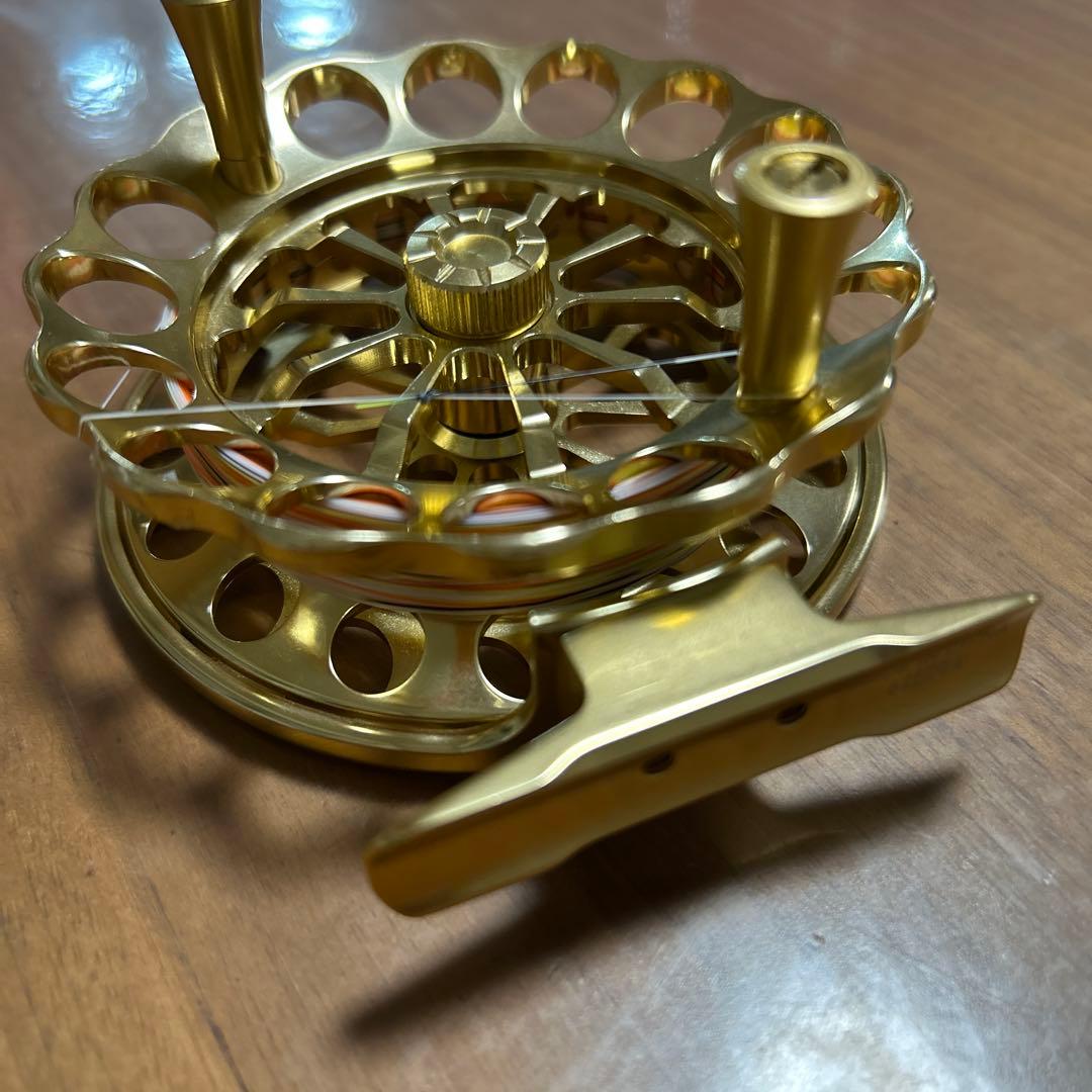 ダイワ　太鼓リール　チヌマスター90