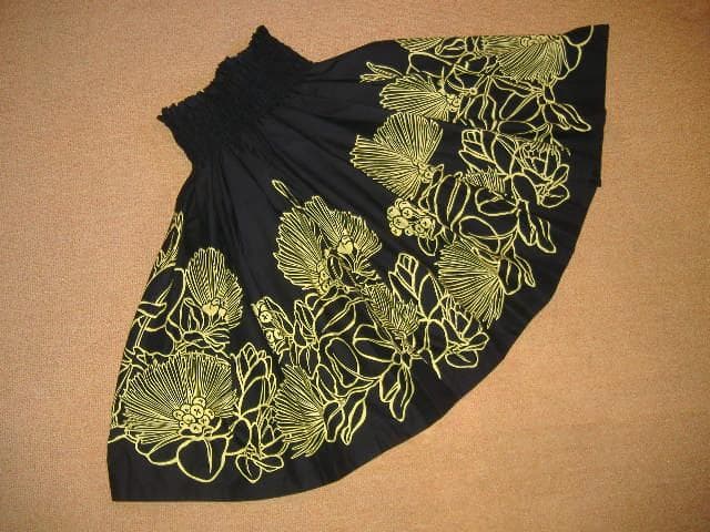 【月初セール！】パウスカート★レフア柄★黒地Ｘ黄柄