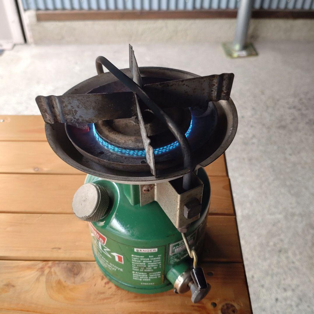 コールマン　PEAK1 ストーブ　576 製 2レバー　1977年製