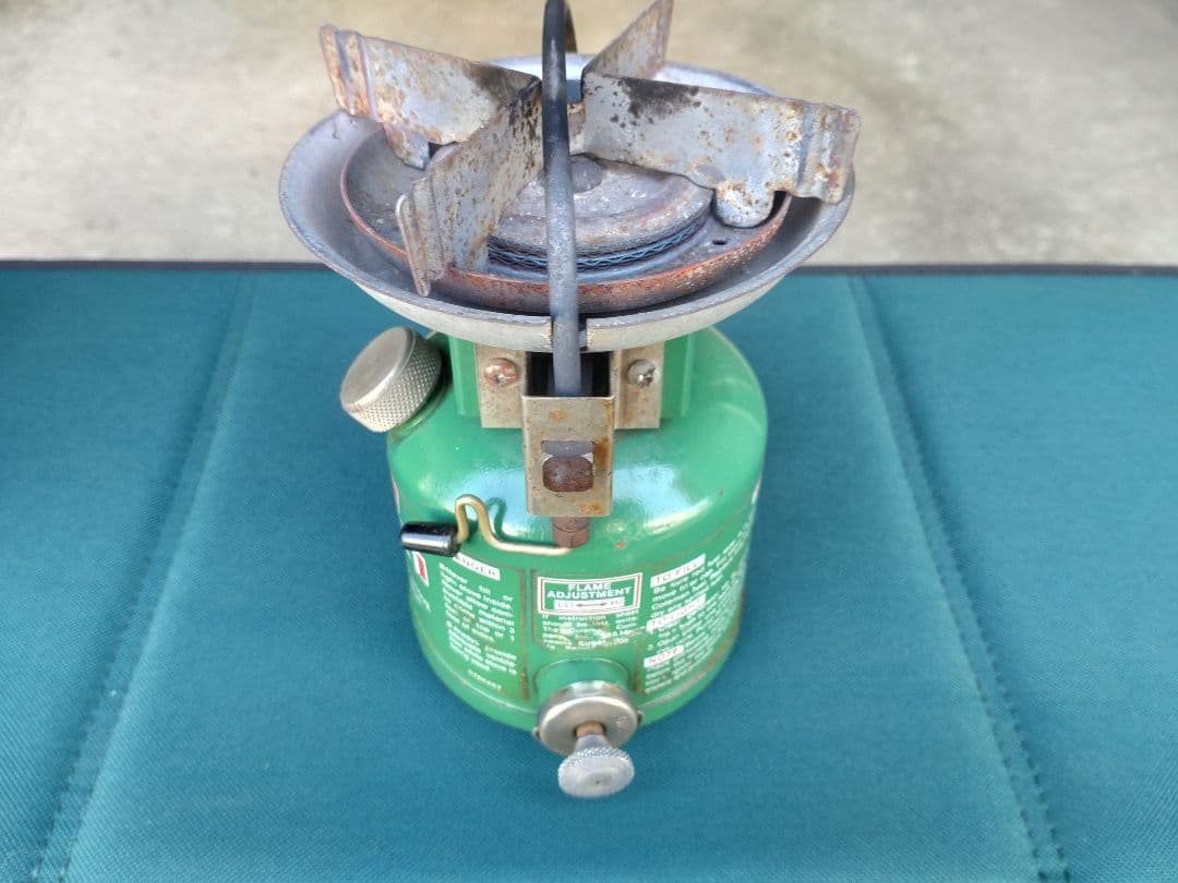 コールマン　PEAK1 ストーブ　576 製 2レバー　1977年製