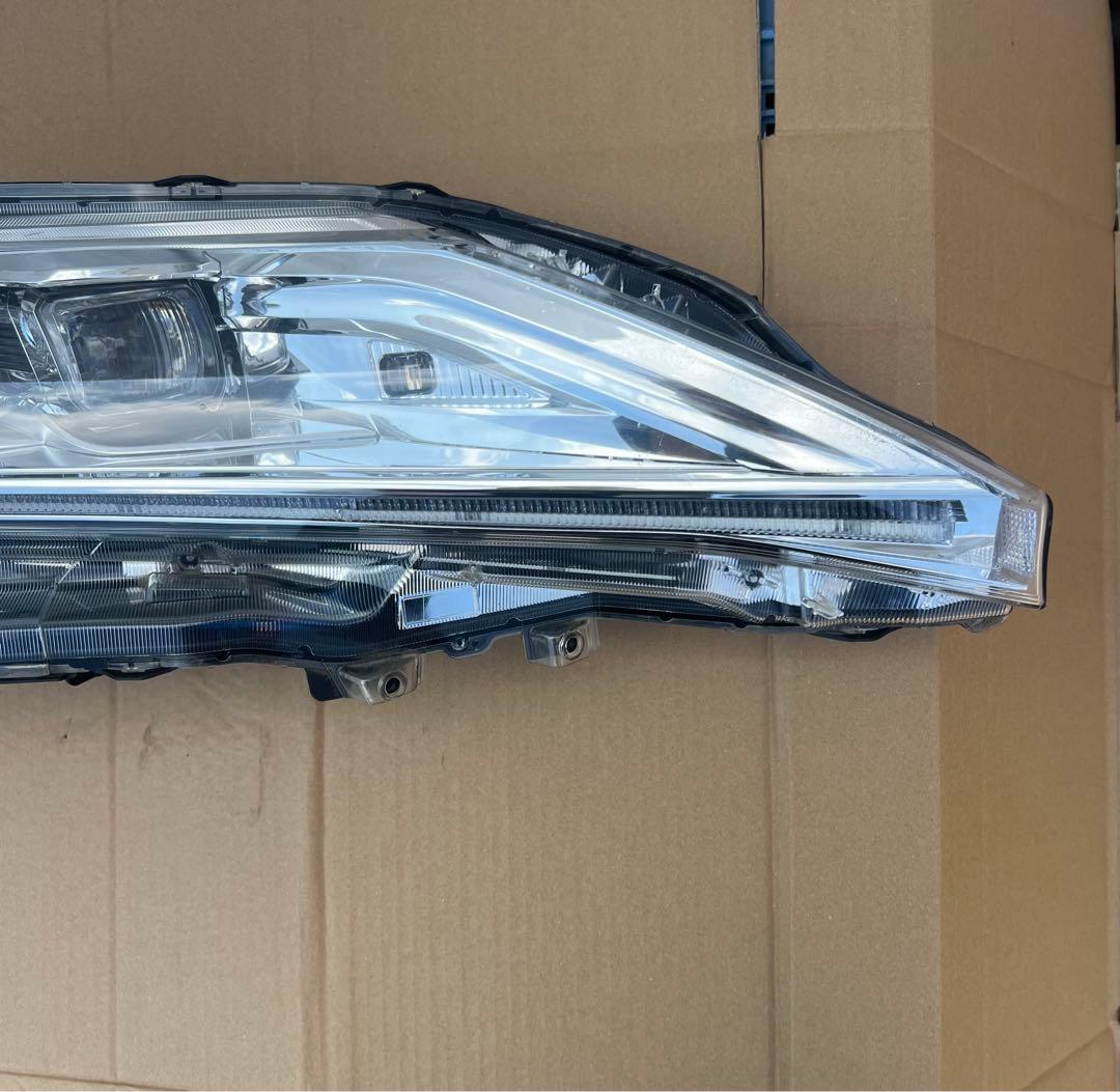 トヨタ ハリアー 後期型 LED ZSU60W ヘッドライト HARRIER