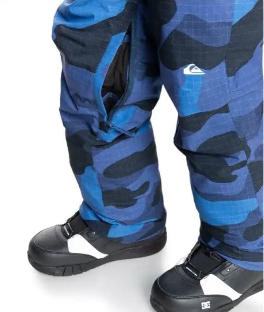 未使用保管品Quiksilver 子ども用スノーボードウェア　上下セット　12歳