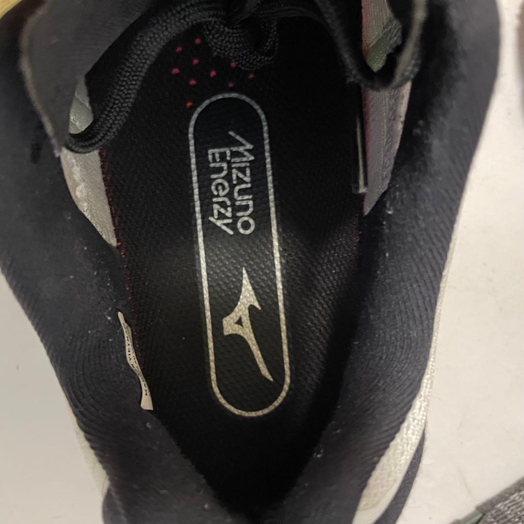 MIZUNO◾️ミズノ◾️バレーボールシューズ ◾️ウエーブライトニングZ8◾️23.5