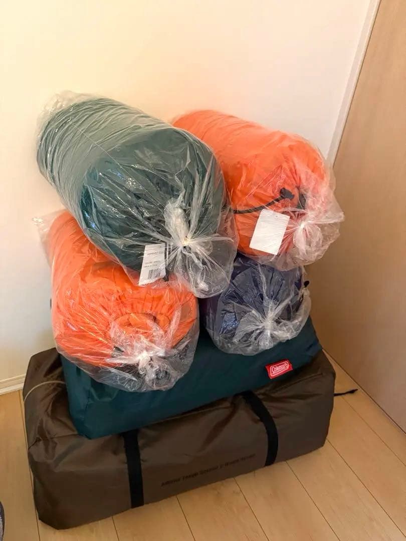 Colemanアテナタフスクリーン2ルームハウスタン　　　テントシート寝袋4人分