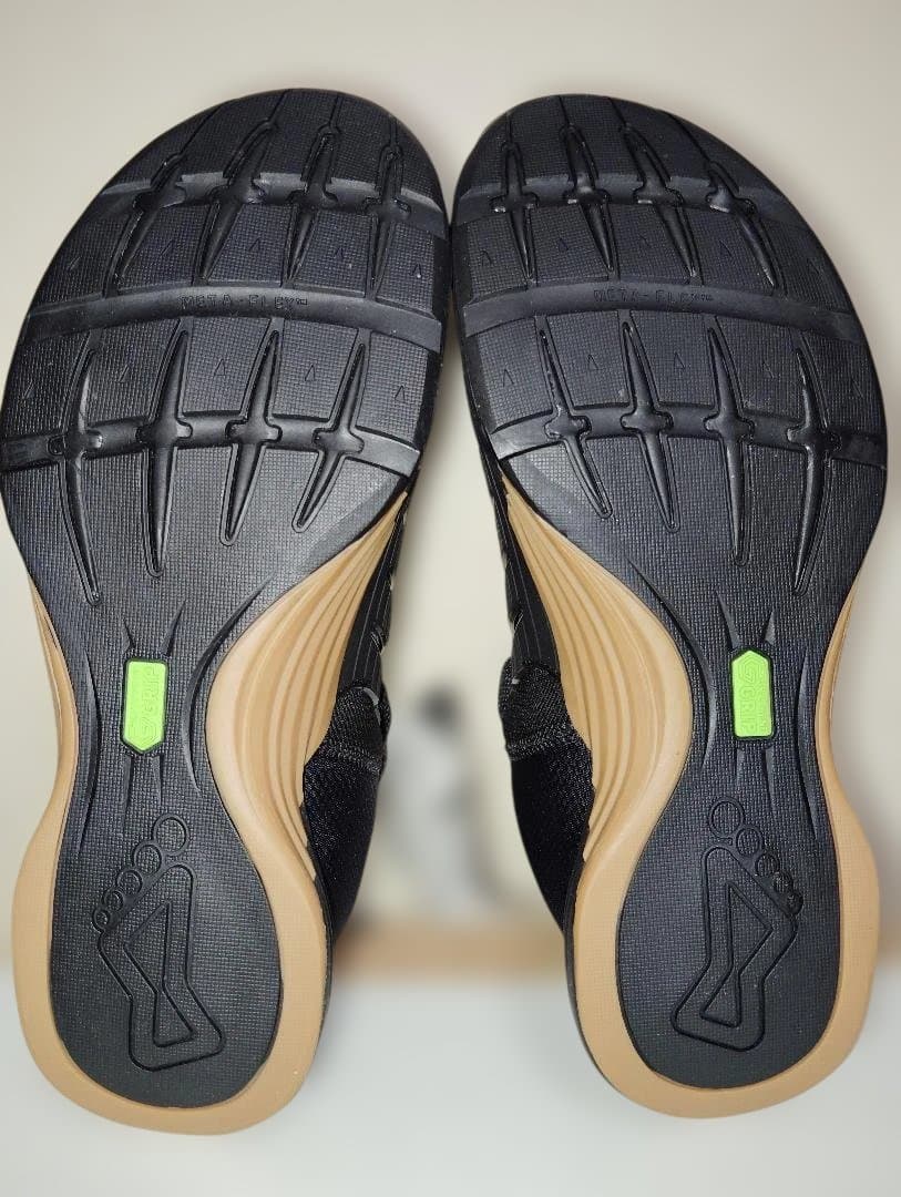 未使用 INOV-8 28.5cm F-LITE G300トレーニング シューズ