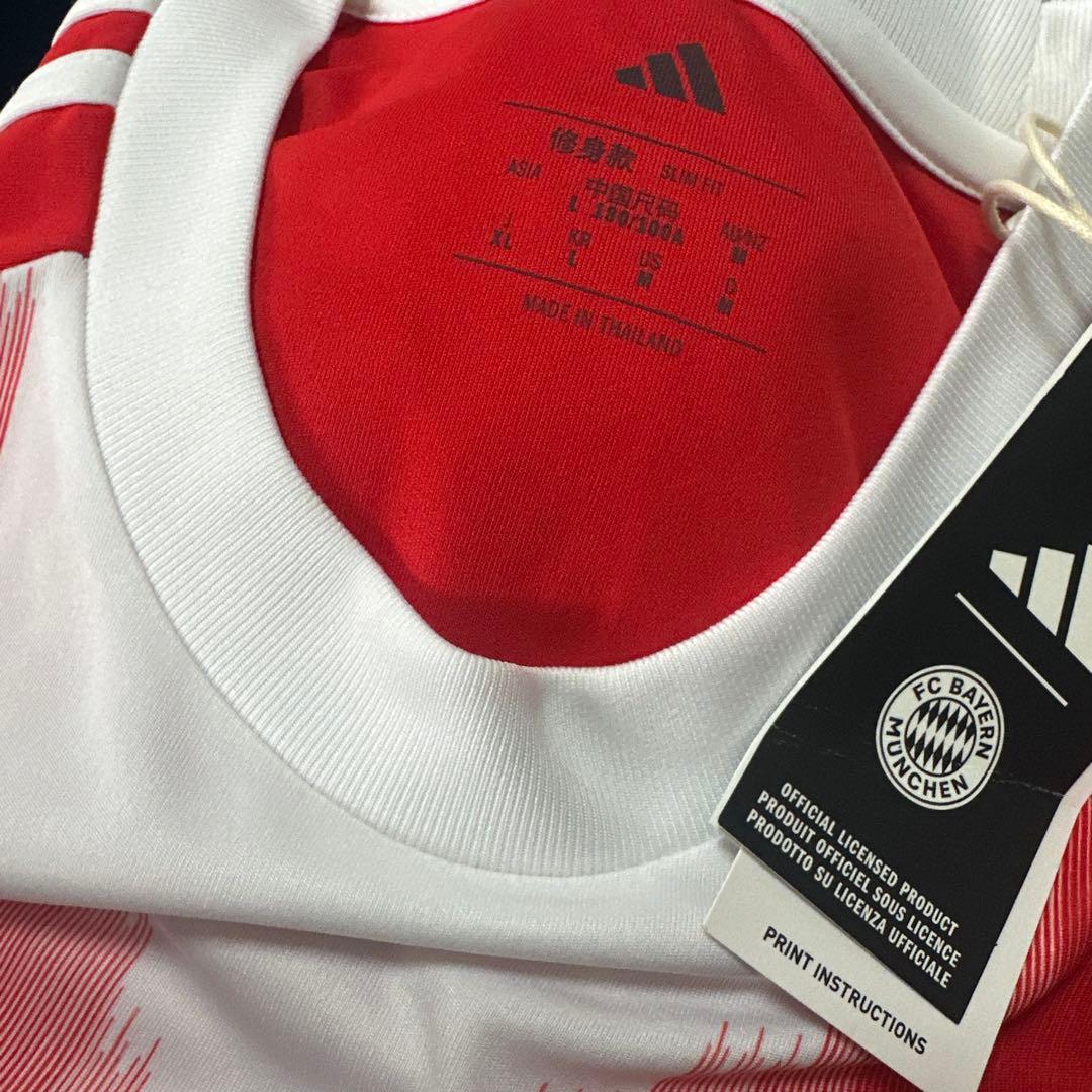 アディダス] adidasFCバイエルン 25/26 ホームユニフォーム 正規品