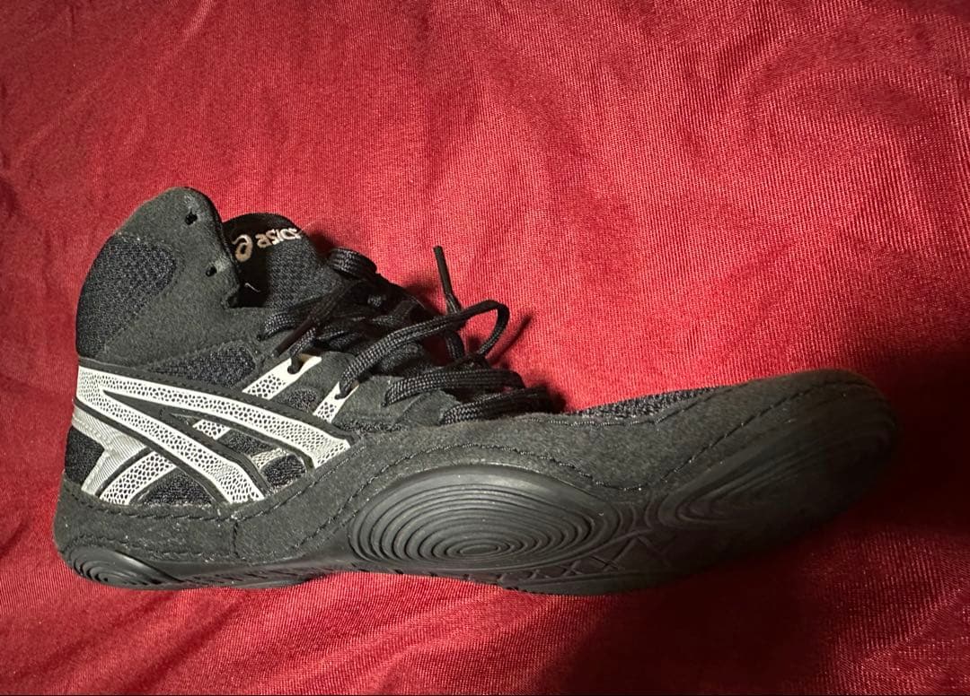 ASICS SNAPDOWN 4 ブラック/ホワイト 26.5cm