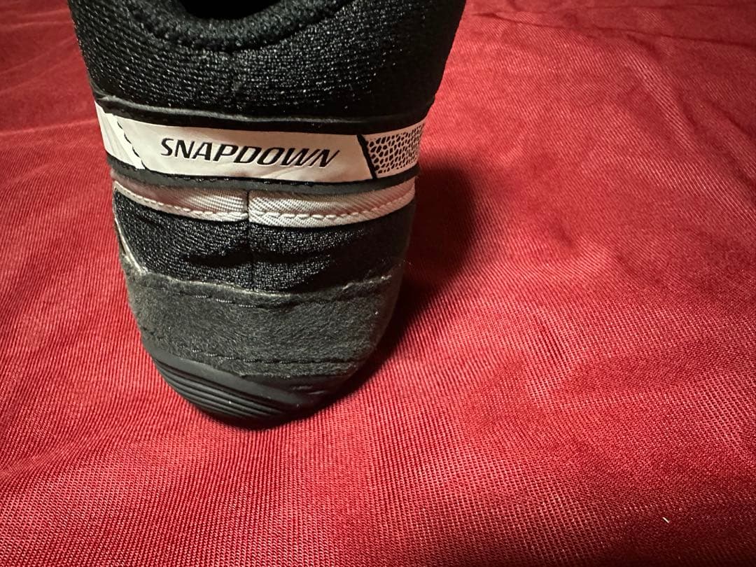 ASICS SNAPDOWN 4 ブラック/ホワイト 26.5cm