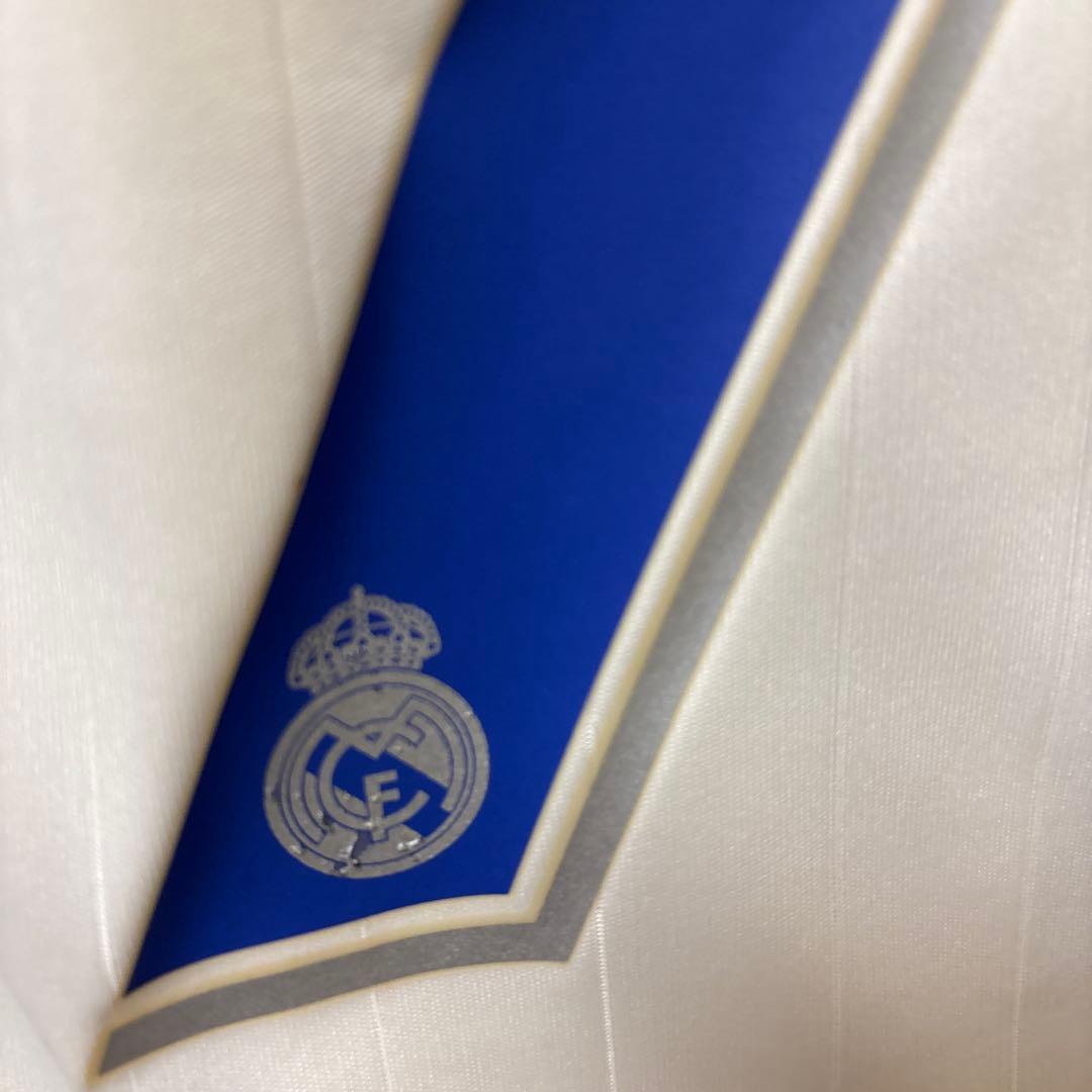 【早い者勝ちです】レアル・マドリード ファンニステルローイ　ユニフォーム