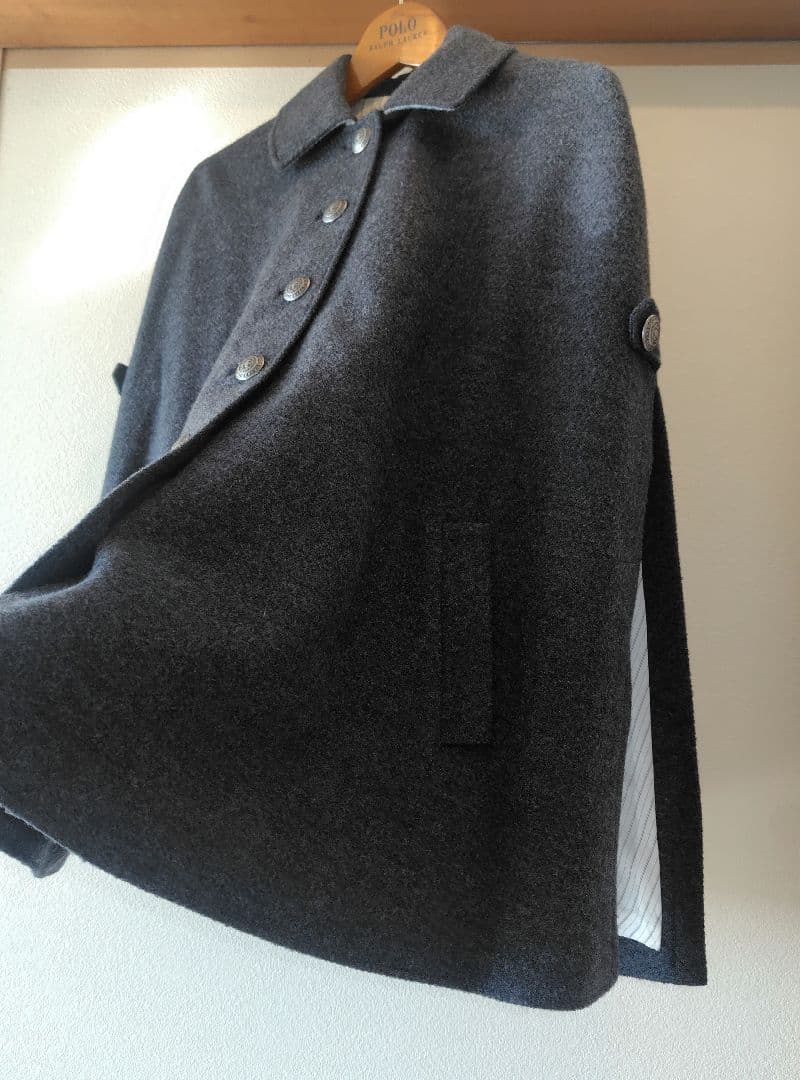 美品★Brooks Brothers ポンチョ ケープコート　ロゴボタン　グレー