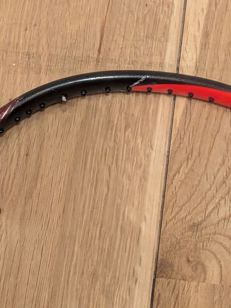 バドミントン　ラケット　ヨネックス　アストロクス77 　廃盤　オレンジ