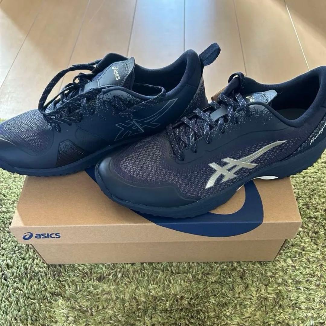 アシックス　テニスシューズ　29.0cm