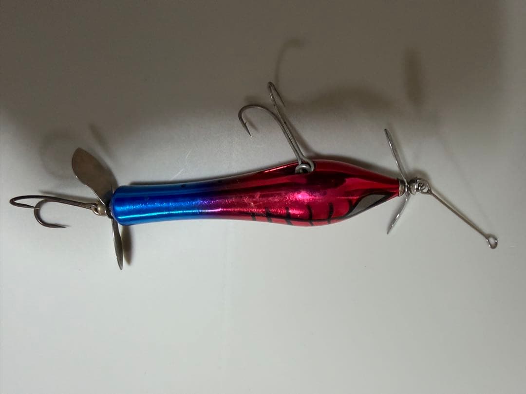 フロッグプロダクツ　ホワイトファルコン　ガズル