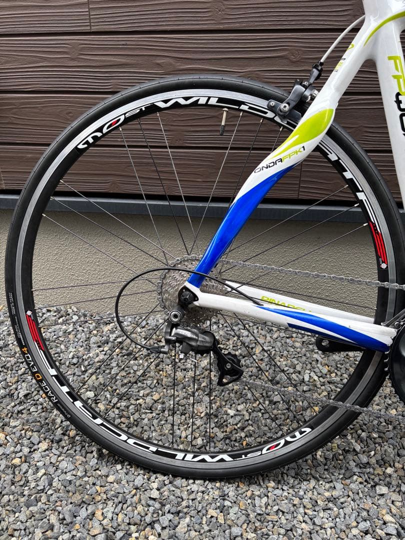 PINARELLO FP QUATTROフルカーボン2013手渡し希望