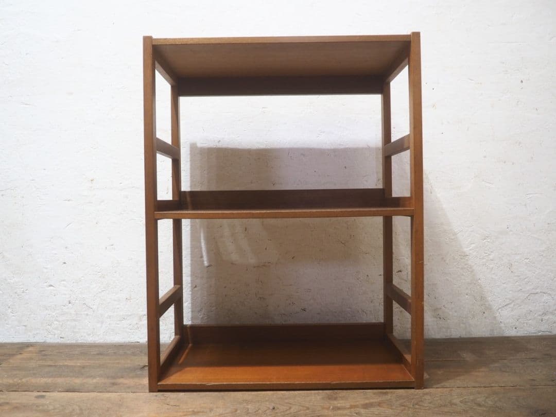 1372 ディスプレイラック　飾り棚　陳列棚　本棚　ブックケース　レトロ　展示台