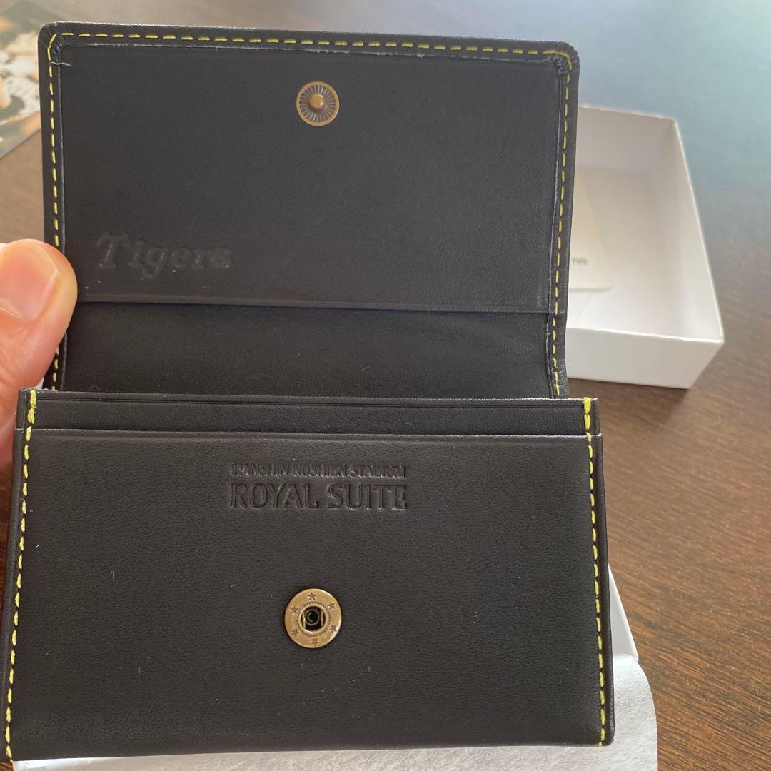 阪神タイガース90周年　グラブ革名刺入れ