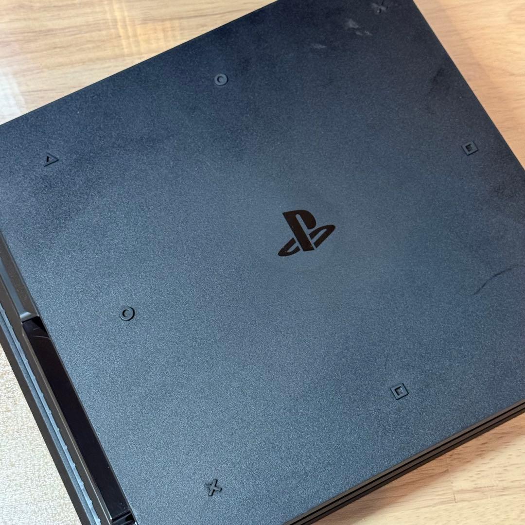 7-137 PS4 Pro 本体 CUH-7000B ジェット・ブラック 1TB