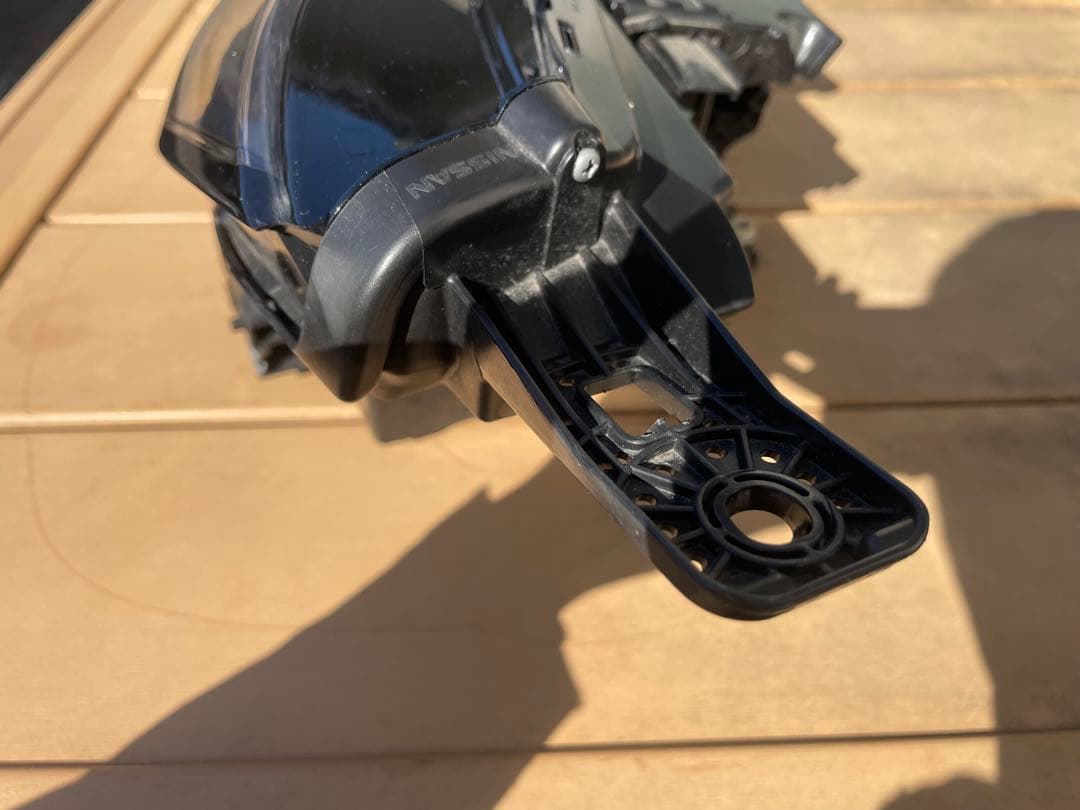 E13ノート 左ヘッドライト ICHIKOH1992